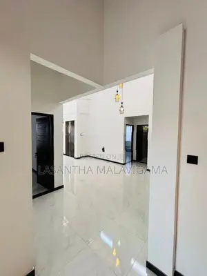 Single Storey Houses for Sale in Athurugiriya Prime City