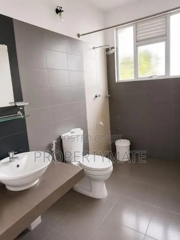 Three House on one Lot for Sale in Rajagiriya