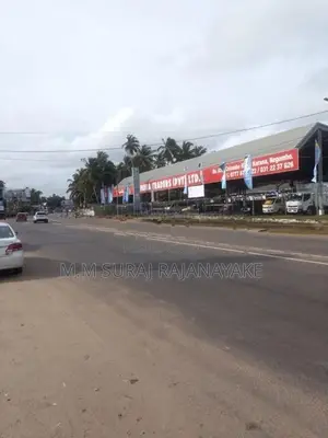 මීගමුව - කුරණ ඉඩමක් විකිණීමට ඇත