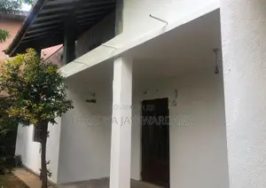 Twostory House for Rent Malabe