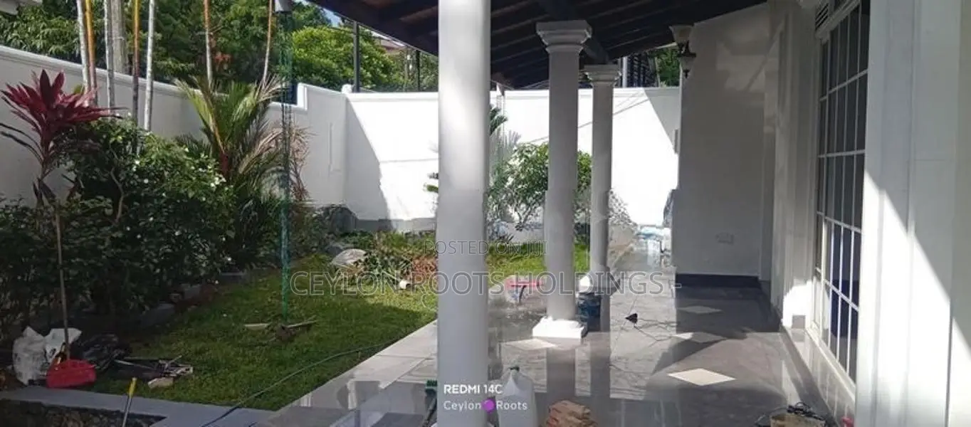 Beautiful Two Storie Separate House For Rent in Epitamulla Rd, Pitakot