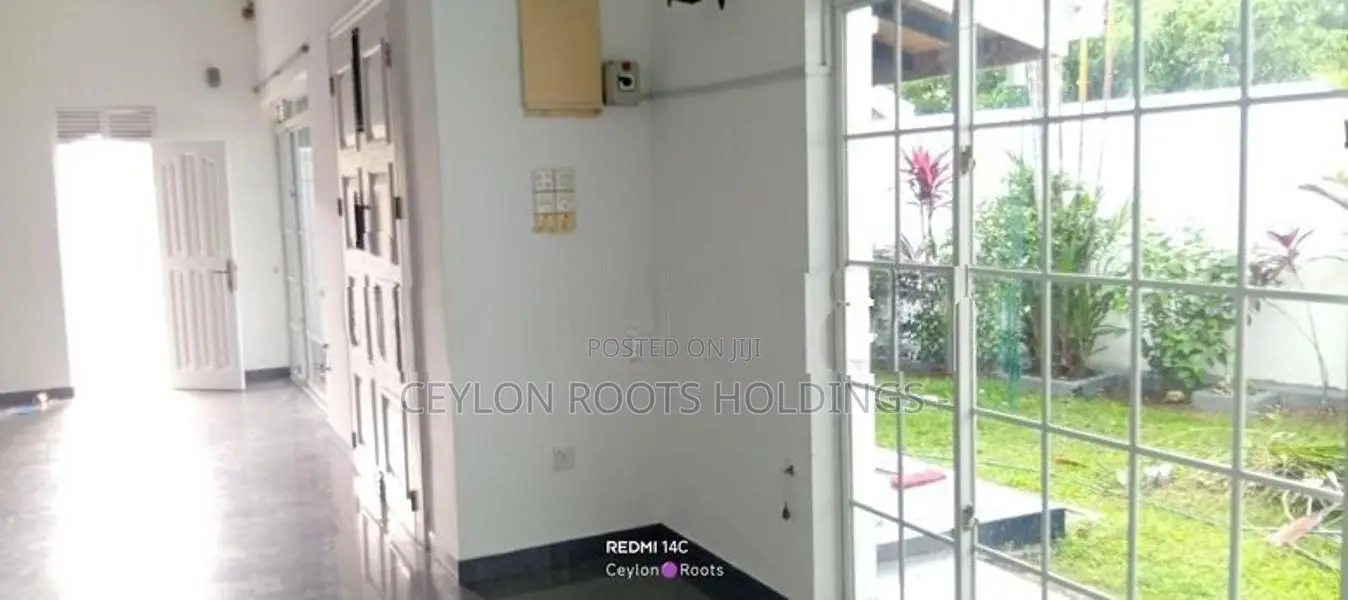 Beautiful Two Storie Separate House For Rent in Epitamulla Rd, Pitakot