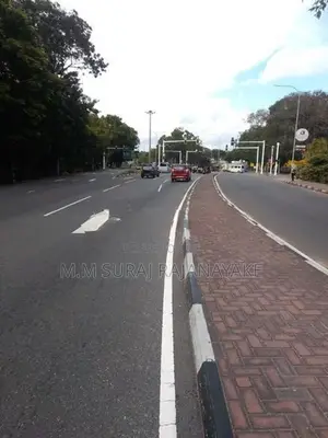 කටුනායක 18 කණුව ඉඩමක් විකිණීමට ඇත