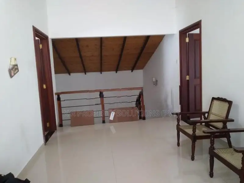 2 storied House for sale in piliyandala.
