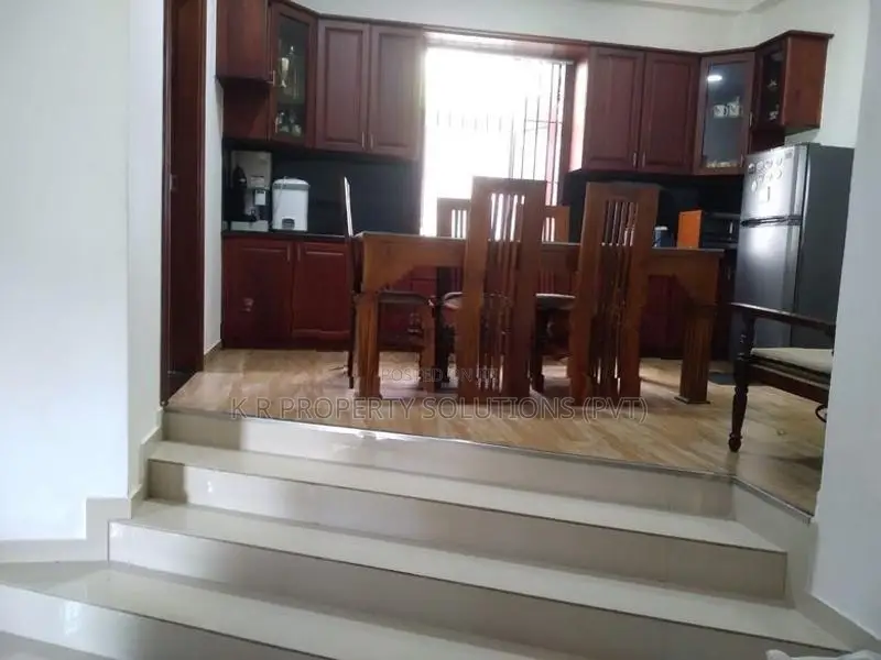 2 storied House for sale in piliyandala.