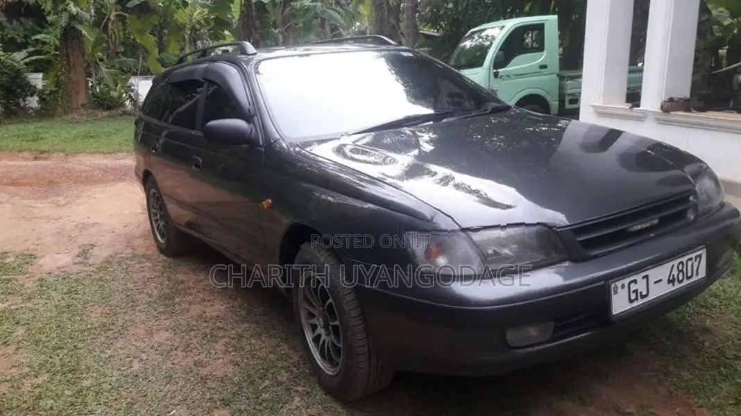 Toyota Caldina 2001