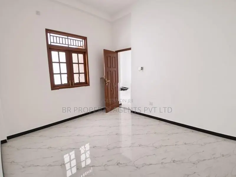 Brand New Single Story House for Sale in Wellampitiya