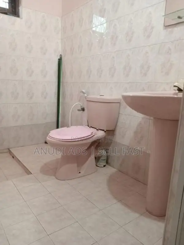 Room ( Working Girls Only) For Rent in Maharagama