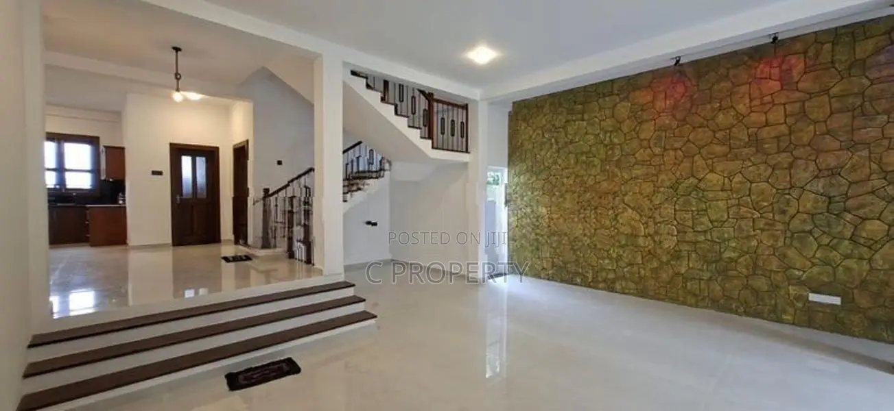 House for sale Boralasgamuwa