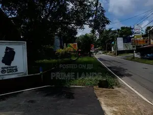 Land for Sale in Meepawala