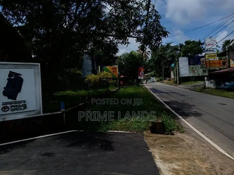 Land for Sale in Meepawala