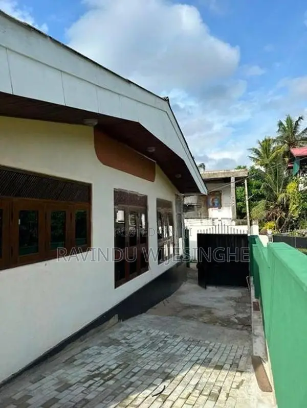 House for Sale in නුගේගොඩ