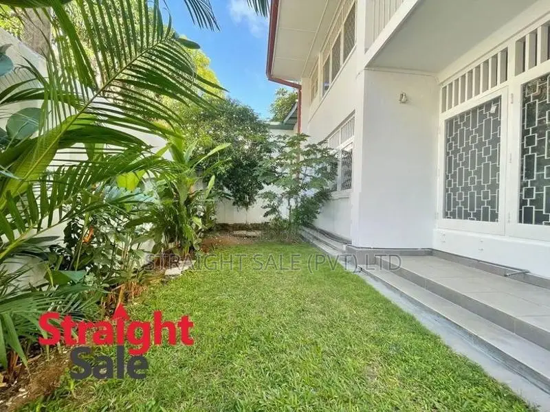 4-Unit House for Sale in Col 06 | Opposite Havelock City [HS 03]