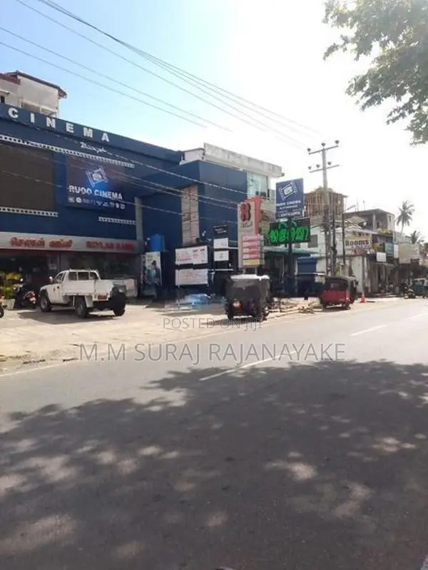 කටුනායක BOI ක්‍රීඩාංගණයට යාබදව වටිනා ඉඩමක් විකිණීමට ඇත