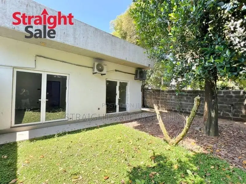 Nearly Complete Home for Sale in Pelawatte, Battaramulla [HS 04]
