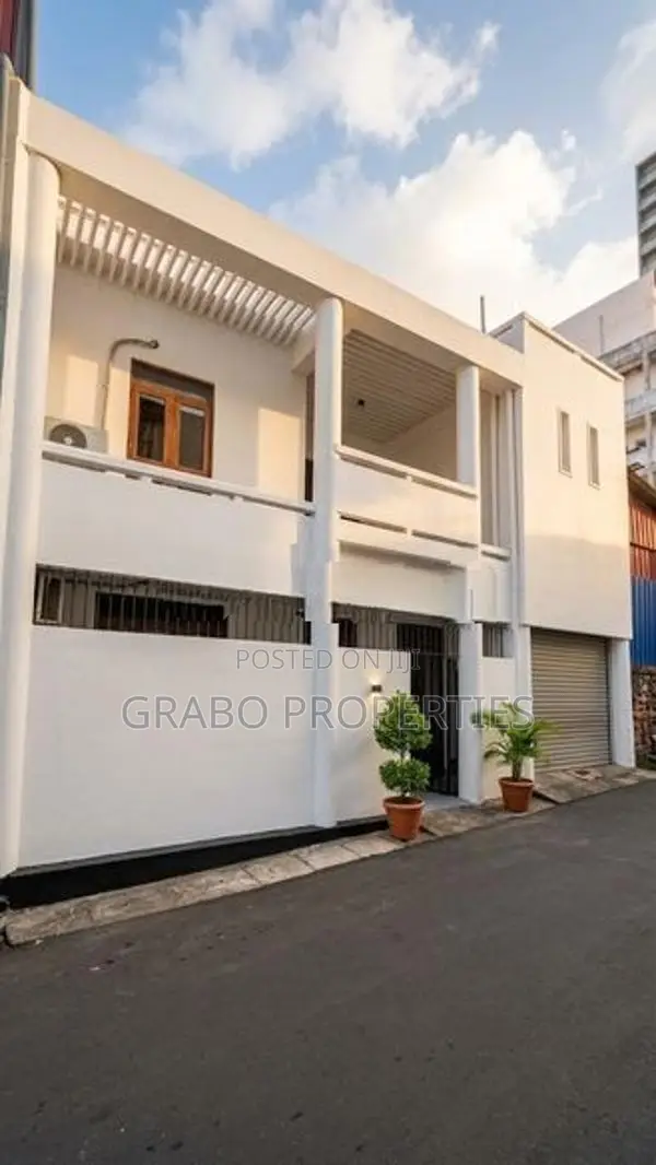 2Story Buikding for Rent in Colombo 4