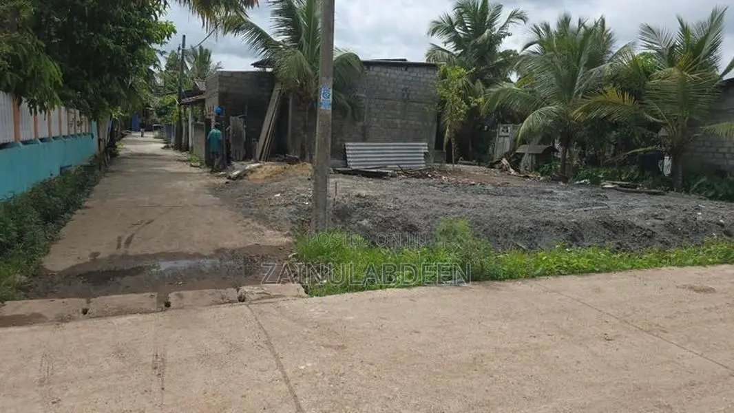 Land for Sale in Wattala
