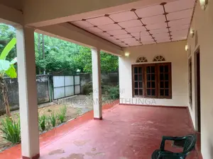 Furnished 6bdrm House in Mawanella for sale