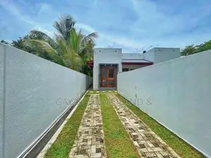 Brand New Spacious Single Storey House in Polgasowita Maththegoda rd