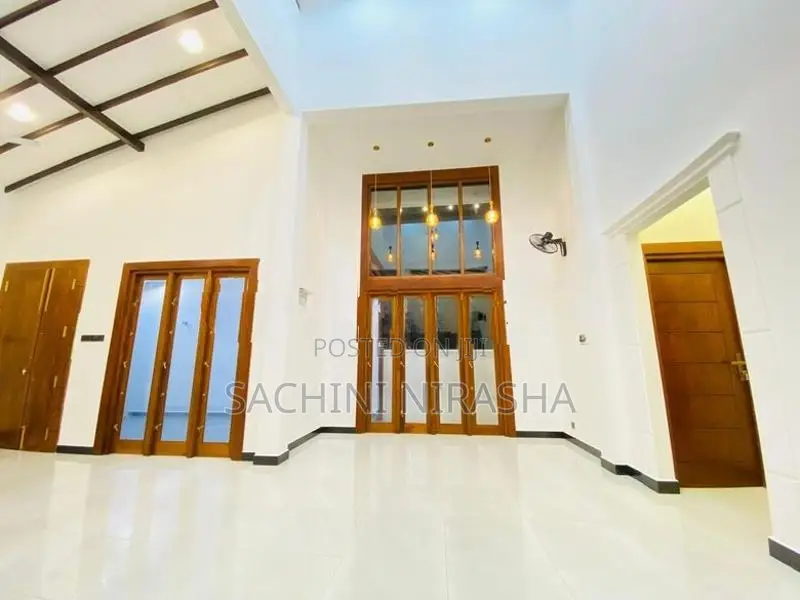 Brand New House for Sale Piliyandala