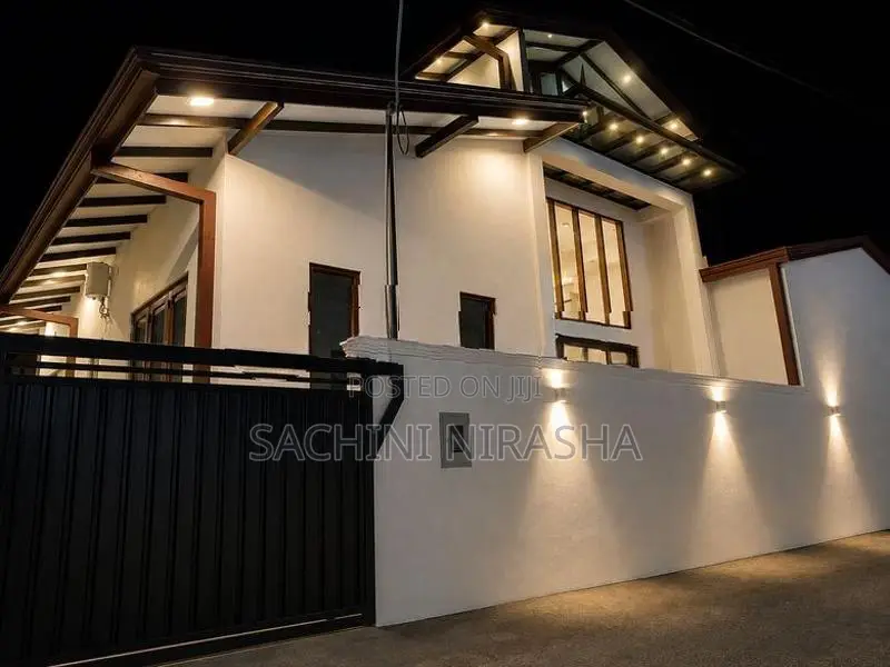 Brand New House for Sale Piliyandala