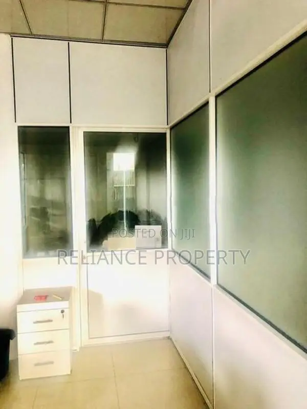 Modern Office Space Available in Kottawa