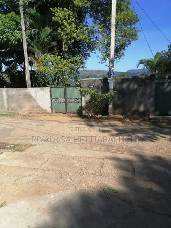 නිවසක් කුලියට දීමට ඇත -බදුල්ල – බදුලුසිරිගම
