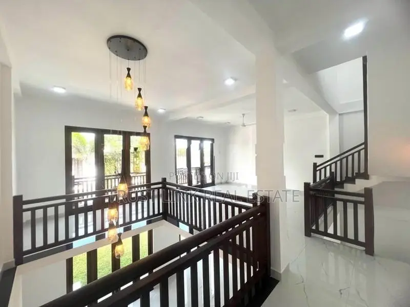 Luxury House for Sale In Nagoda