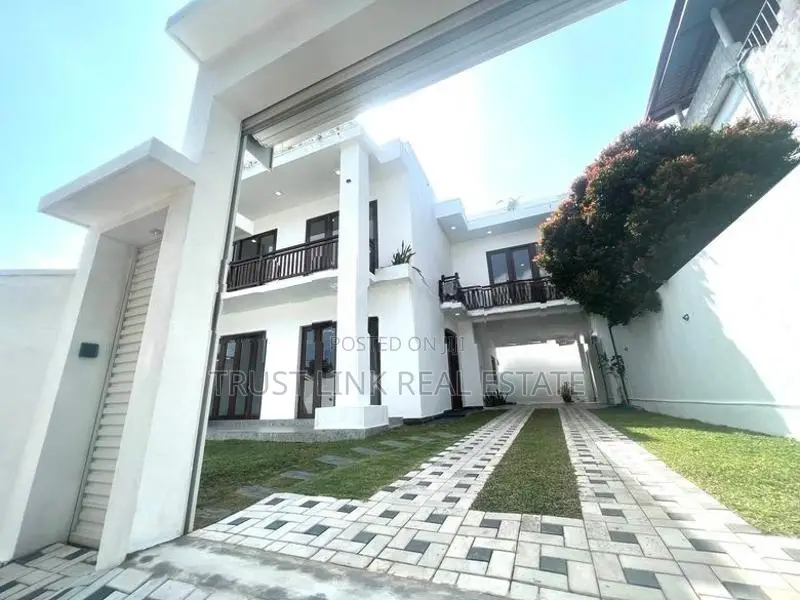 Luxury House for Sale In Nagoda