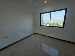 Two Bedroom Apartment At Marina Sqaure