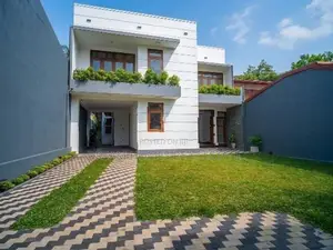 Brand New Architecture House for Sale - Piliyandala
