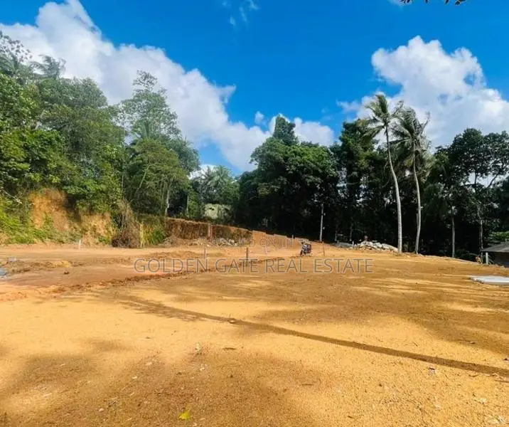 Land Sale Soorigama