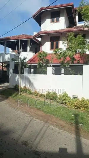 Full Furnished 3 Storey House for sale in Kapuwaththa.J