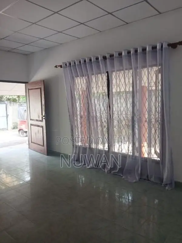 Stand alone newly refurbished house for rent in Kesbewa