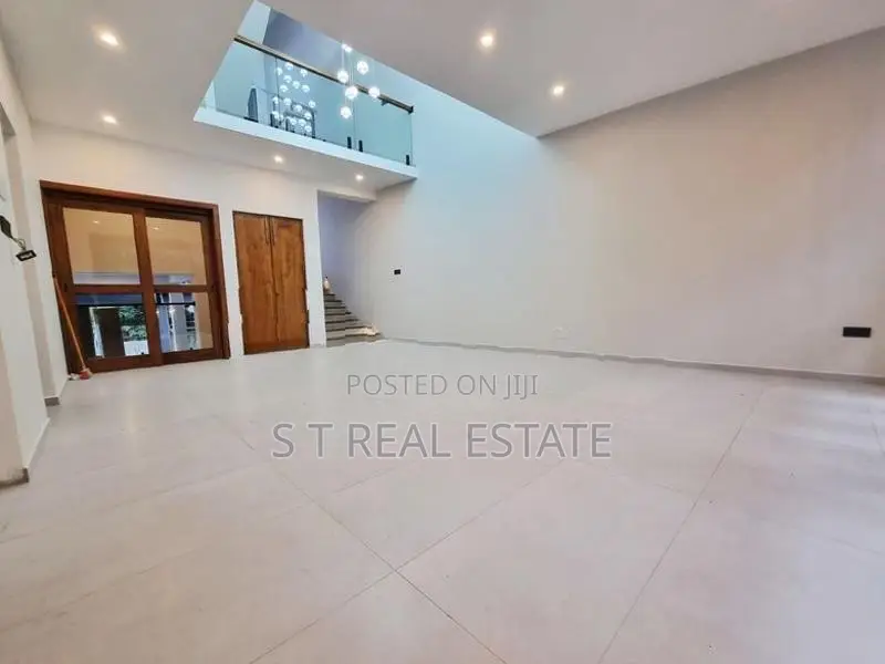 Architecture Designed 3 Story House For Sale In Thalawathugoda Town