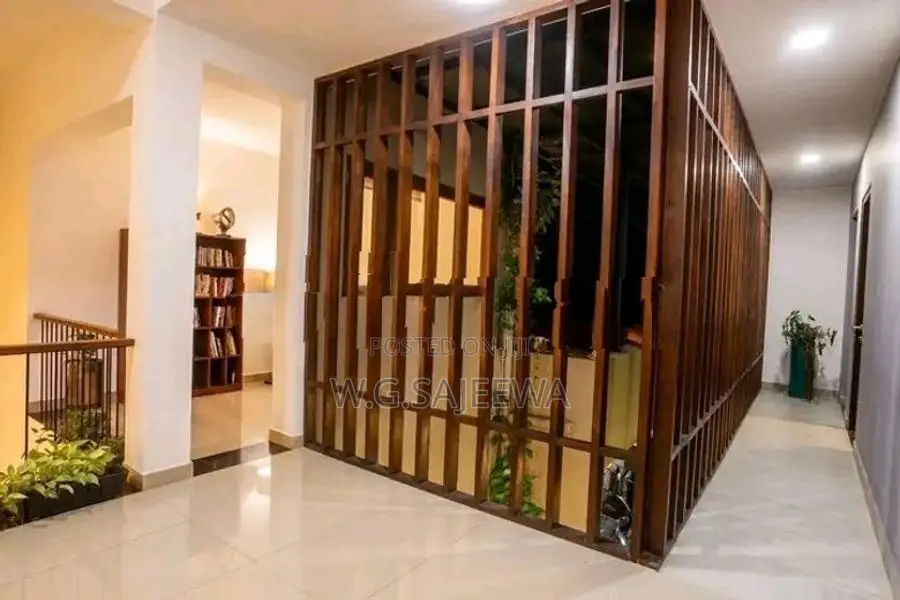 Commercial House/ Villa / Hotel for rent in Katunayake