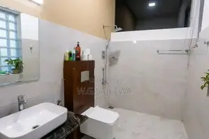 Commercial House/ Villa / Hotel for rent in Katunayake