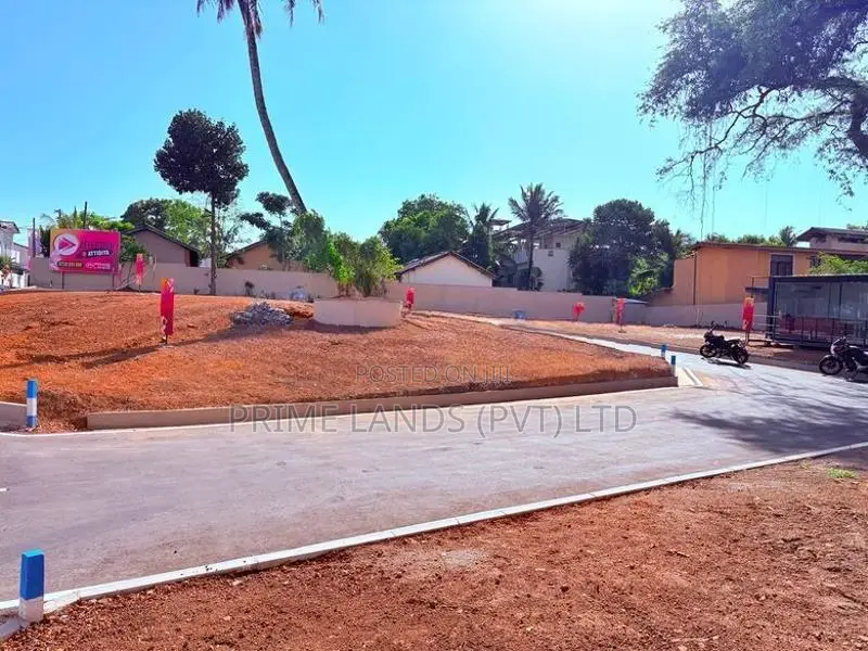 Mount Lavinia Land for Sale