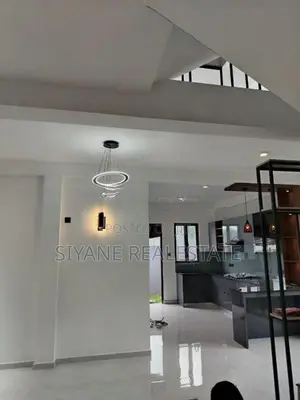 Beautiful Exclusive Luxury House for Sale in Homagama