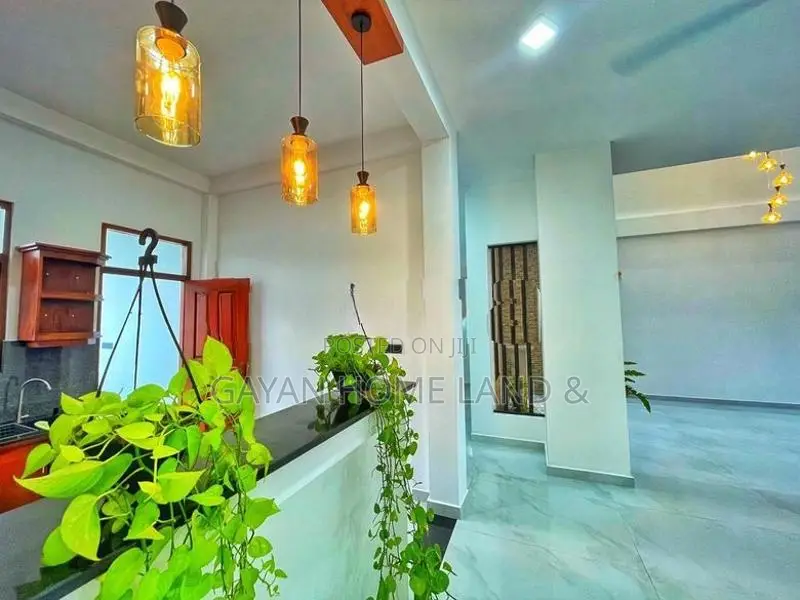 Brand New Eye Catching Three Storey Luxury House in Piliyandala