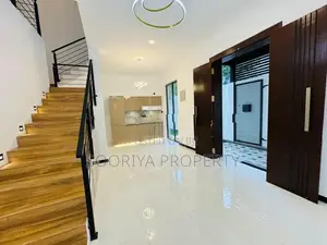 Luxury Brand New 2 Story House for Sale in Piliyandala