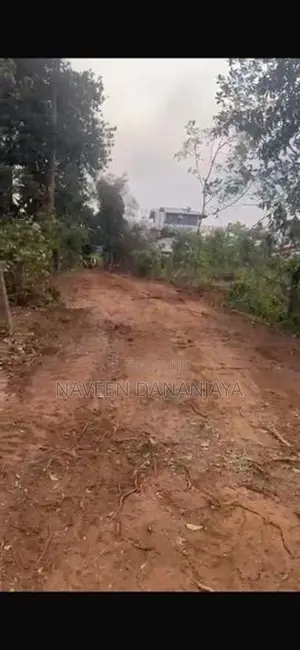 Land for Sale In Athurugiriya