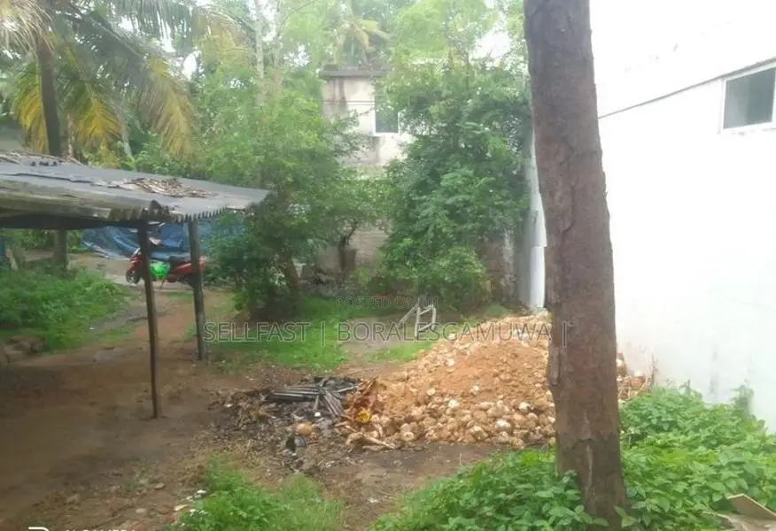 Land for Sale In Kotte, Madiwela
