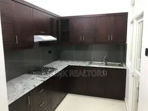 Ken Tower, Colombo 04 03BR Apartment For Sale (NK11740)