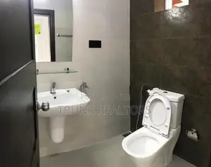 Ken Tower, Colombo 04 03BR Apartment For Sale (NK11740)