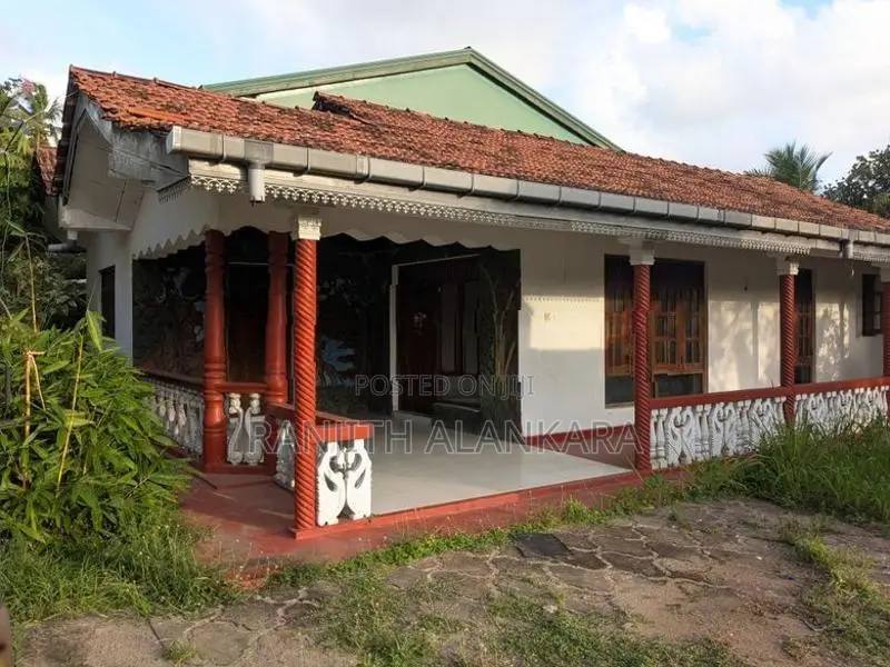 House with Land for Sale Ja Ela