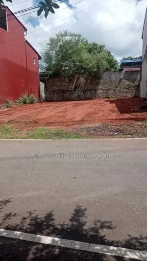 Land for Sale in Malabe