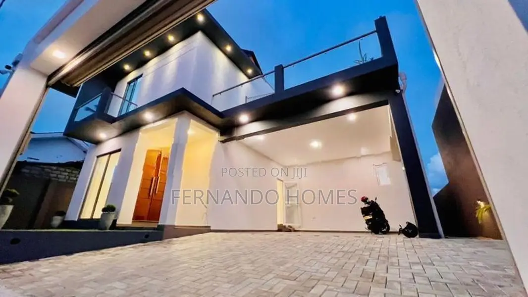 2026 Latest Box Modern Luxury 4 BR Upstairs House For Sale In Negombo