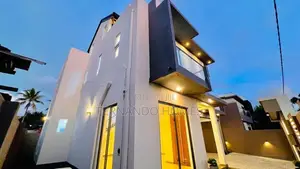 2026 Latest Box Modern Luxury 4 BR Upstairs House For Sale In Negombo