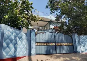 நவாலியில் மேல் மாடி வீடு விற்பனை கிழக்கு